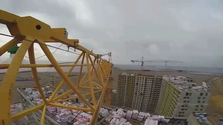 Liebherr 132 EC-H, GoPro на каретке