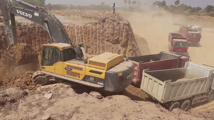 Volvo EC480Dl Excavator huge bucket land digging operator