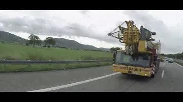 Liebherr - Mobile Construction Crane MK 140 versatile on building sites